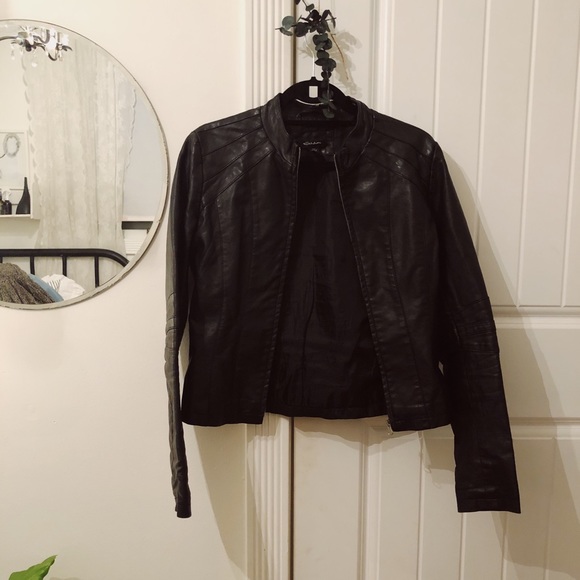 •Seductions leather biker style Jacket• - Picture 1 of 4